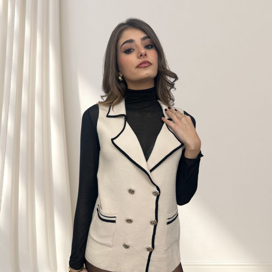 Gilet in maglia con bottoni e tasche