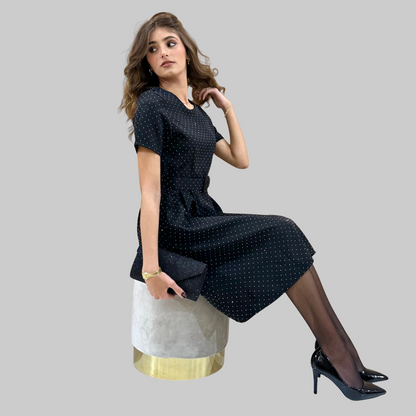 Abito midi con brillantini e cintura