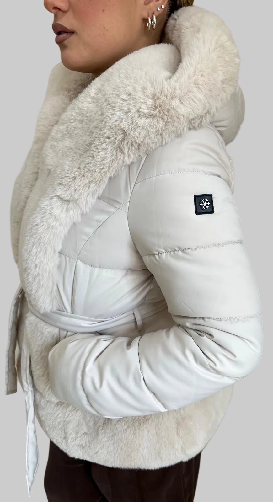 Piumino con Eco-Pelliccia