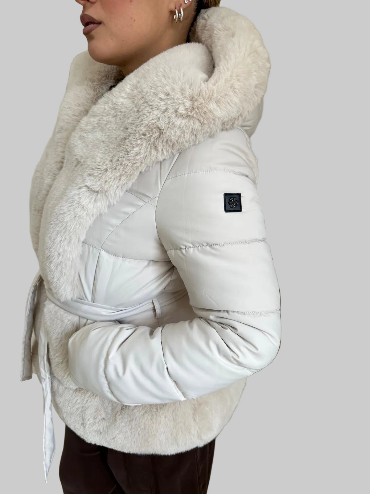 Piumino con Eco-Pelliccia