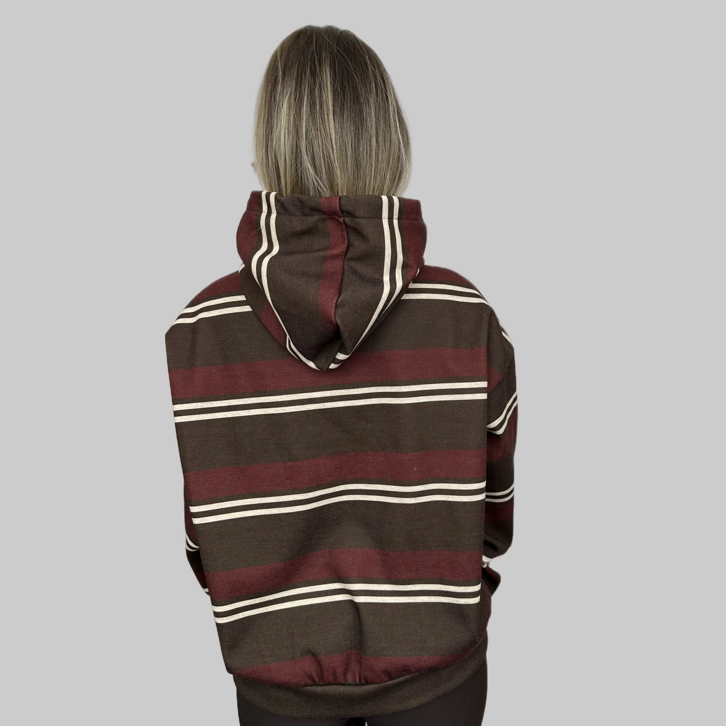 Felpa a strisce con cappuccio